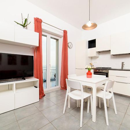 Salsedine Apartment ซาแลร์โน ภายนอก รูปภาพ